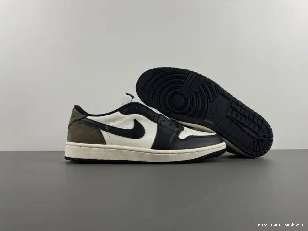 Cheap Husky Jordan Low OG 1 CZ0790-102 Air Mocha 0604